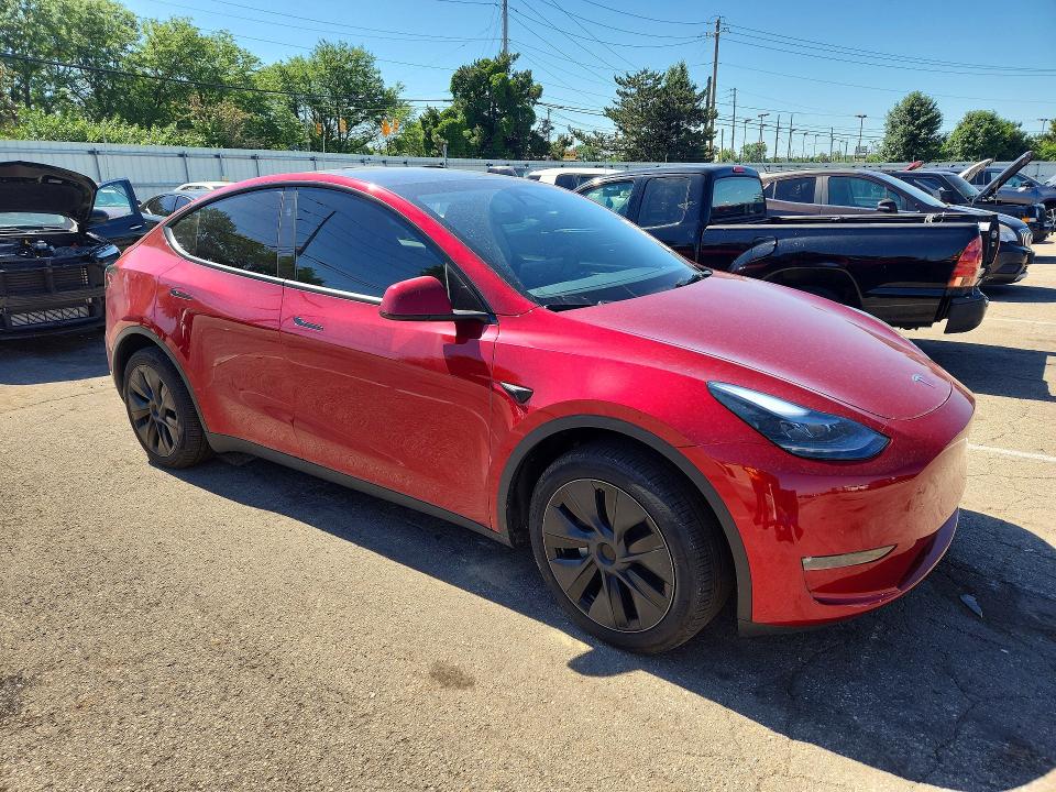 2024 Tesla Model y VIN 7SAYGAEEXRF181277 COPART salvage auction — REAR END, Oh - Cert Of Title-Salvage, sold $10,100 on 2026-07-08 (photo 4)