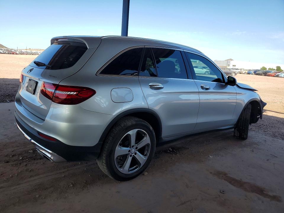 2017 Mercedes-benz Glc VIN WDC0G4KB4HF168325 COPART salvage auction — FRONT END, Az - Cert Of Title - Salvage, sold $3,650 on 2026-07-07 (photo 3)