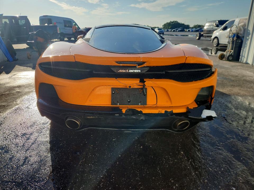 2023 Mclaren Gt VIN SBM22GCA2PW002850 COPART salvage auction — SIDE, Fl - Cert Of Title Slvg Rebuildable (P), sold $82,000 on 2026-07-28 (photo 6)