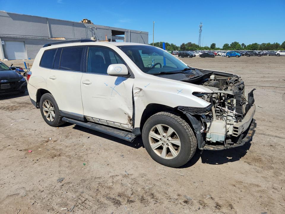 2013 Toyota Highlander VIN 5TDBK3EH5DS238741 COPART salvage auction — FRONT END, Va - Cert Of Title - Salvage, sold $3,050 on 2026-07-15 (photo 4)