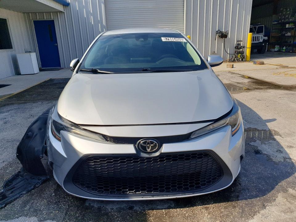 2022 Toyota Corolla VIN 5YFEPMAE8NP391785 COPART salvage auction — FRONT END, Fl - Certificate Of Title, sold $8,000 on 2026-07-07 (photo 5)