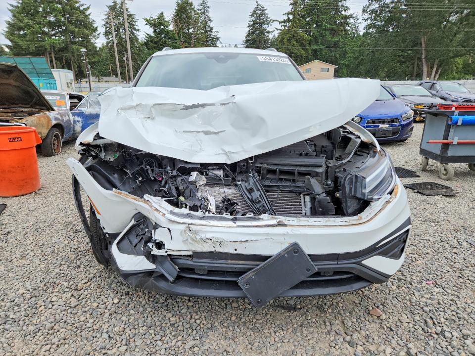 2024 Volkswagen VIN 3VV2B7AX7RM098849 COPART salvage auction — FRONT END, Salvage Title, sold $4,600 on 2026-07-31 (photo 5)