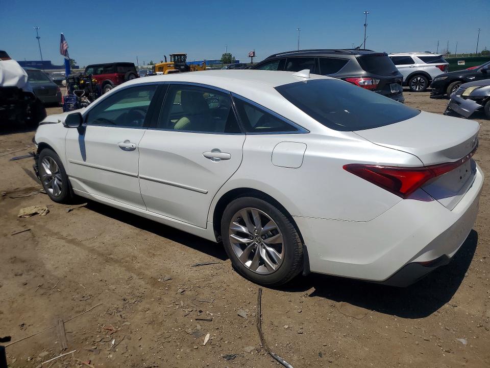 2022 Toyota Avalon VIN 4T1AA1AB4NU014048 COPART salvage auction — FRONT END, Oh - Dealer Only Clean Title, sold $7,600 on 2026-07-14 (photo 2)
