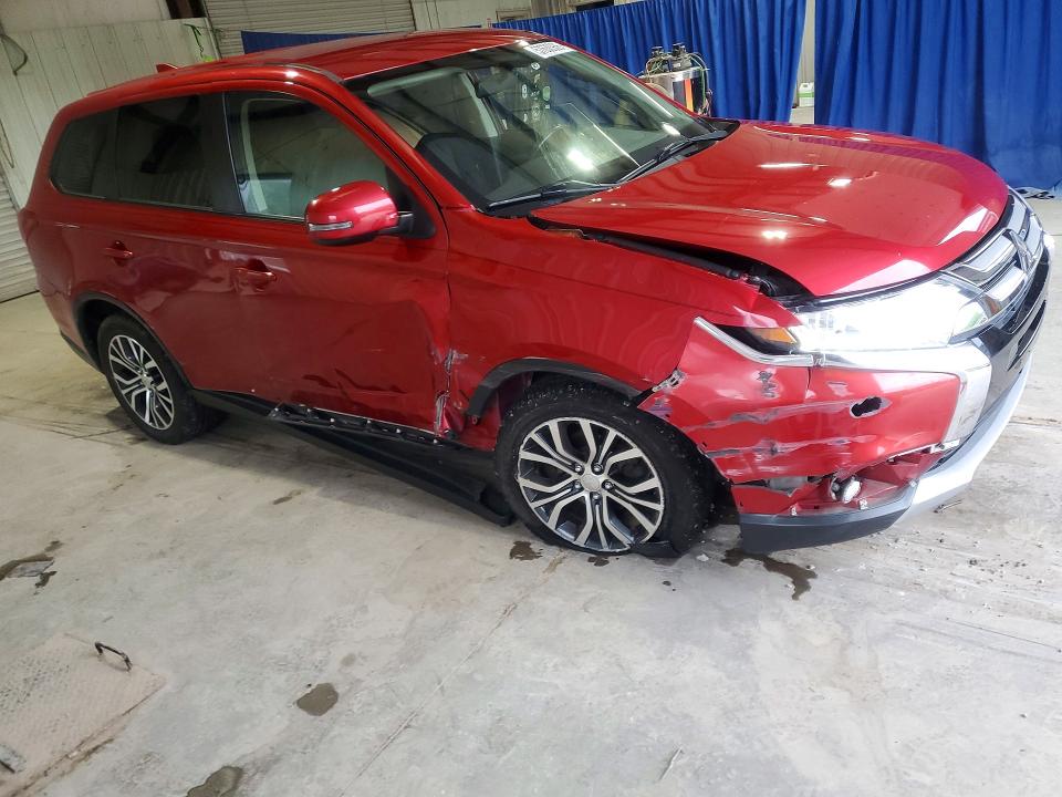 2018 Mitsubishi Outlander VIN JA4AZ3A38JZ014028 COPART salvage auction — SIDE, Wv - Salvage Certificate, sold $1,700 on 2026-07-30 (photo 4)