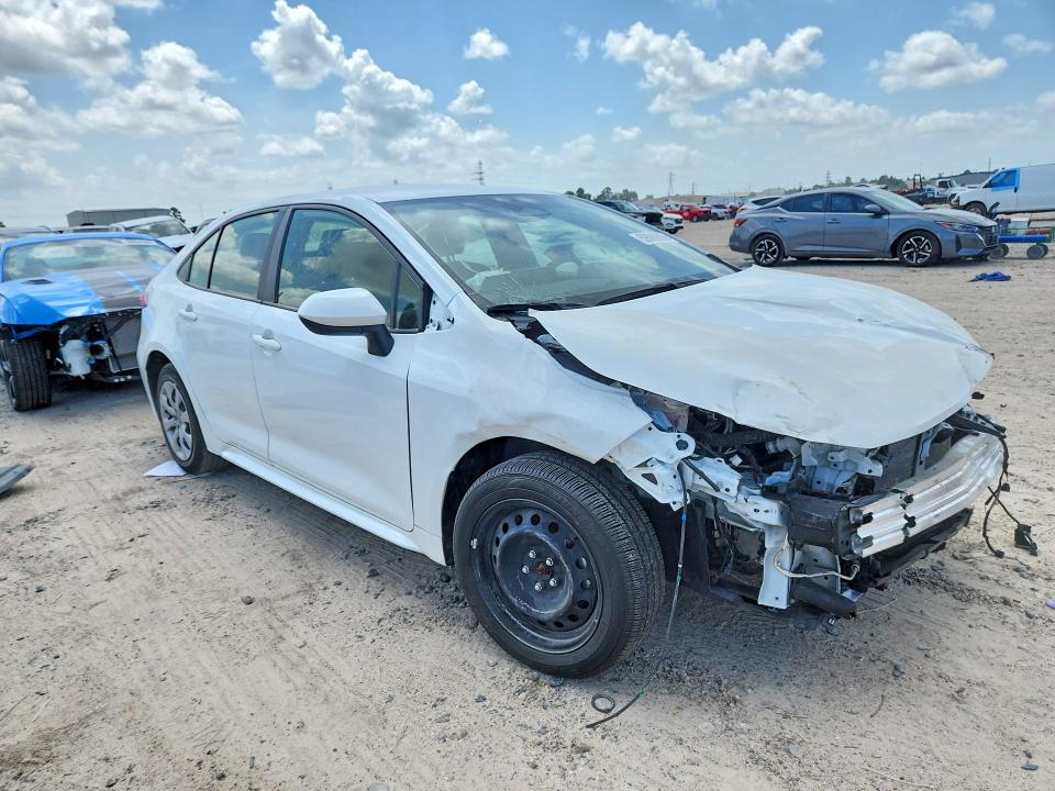 2025 Toyota Corolla VIN JTDBCMFE4S3106947 COPART salvage auction — FRONT END, La - Cert Of Title-Salvage, sold $6,700 on 2026-07-17 (photo 4)