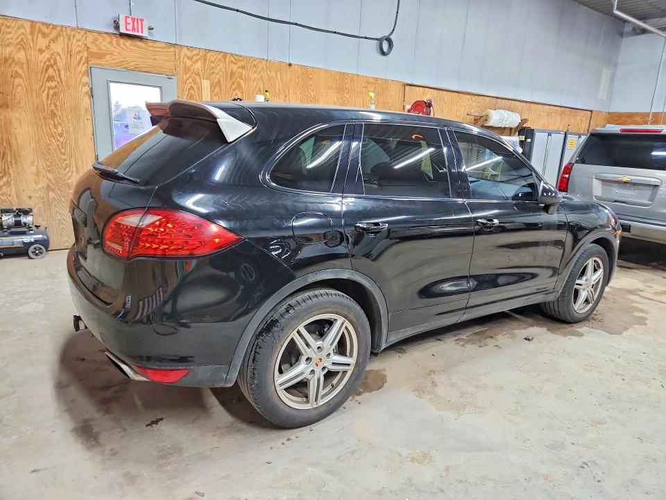 2014 Porsche Cayenne VIN WP1AA2A28ELA06856 COPART salvage auction — FRONT END, Mi - Certificate Of Title, sold $2,650 on 2026-07-15 (photo 3)