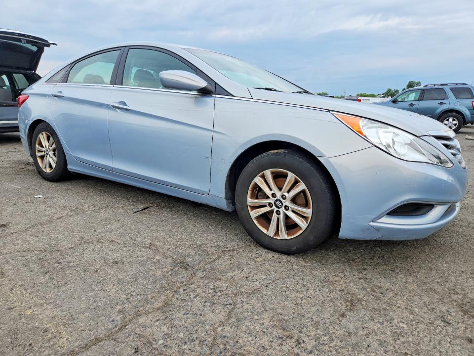 2013 Hyundai Sonata VIN 5NPEB4AC4DH640530 COPART salvage auction — SIDE, Pa - Cert Of Title, sold $1,000 on 2026-07-02 (photo 4)