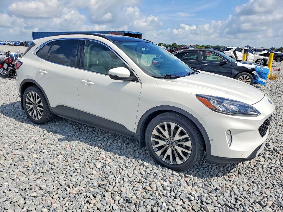 2020 Ford Escape VIN 1FMCU0DZ0LUA15763 COPART salvage auction — SIDE, Fl - Cert Of Title Slvg Rebuildable, sold $7,000 on 2026-07-10 (photo 4)