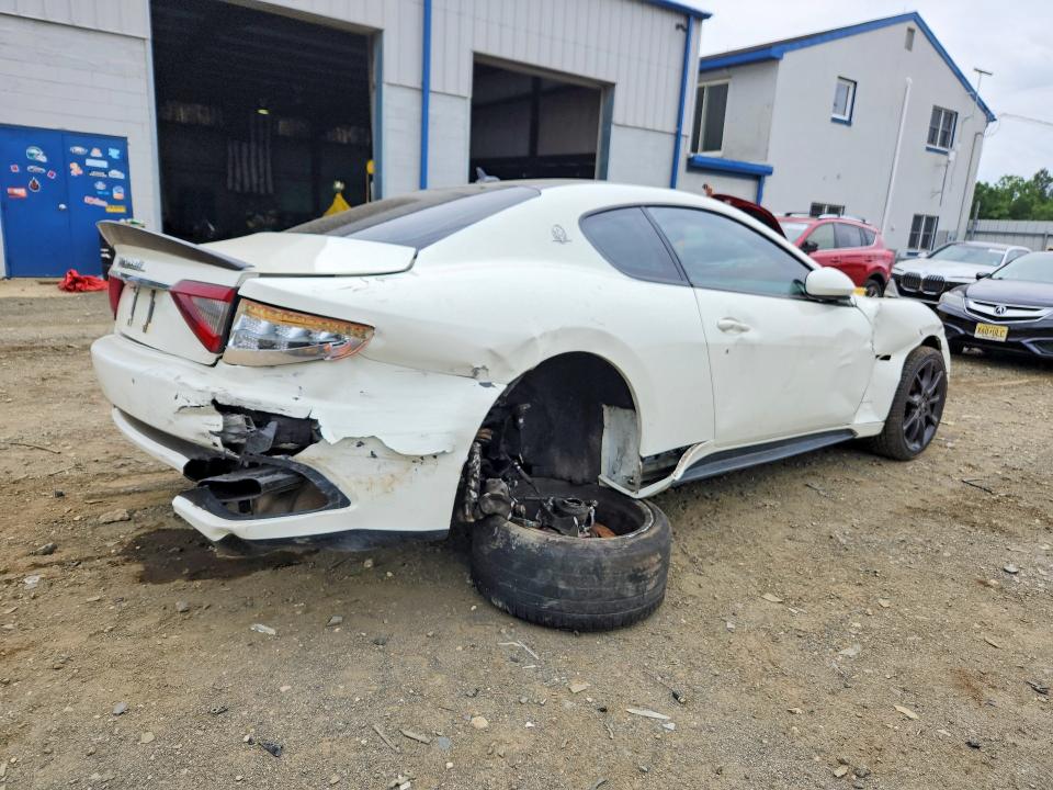 2013 Maserati VIN ZAM45VLA5D0069739 COPART salvage auction — REAR END, Nj - Cert Of Title-Salvage, sold $6,200 on 2026-08-24 (photo 3)