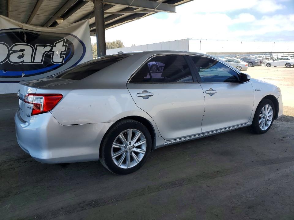 2012 Toyota Camry solara VIN 4T1BD1FK2CU054064 COPART salvage auction — MECHANICAL, Ca - Dis/Dlr/Exp Only Clean Title, sold $1,300 on 2026-07-02 (photo 3)