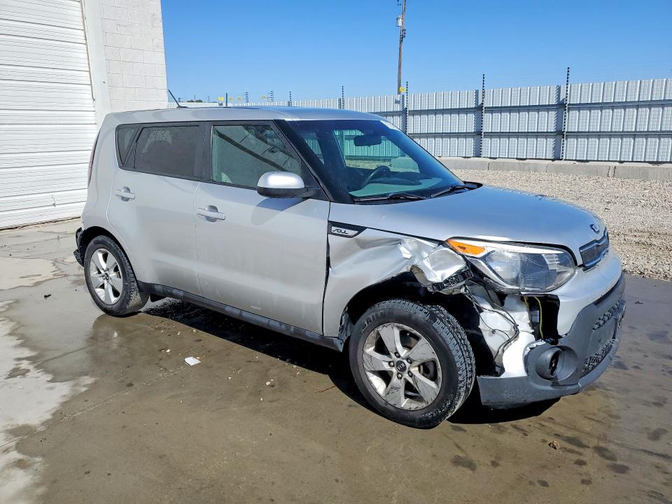 2019 Kia Soul VIN KNDJN2A24K7674115 COPART salvage auction — NORMAL WEAR, Ut - Certificate Of Title, sold $1,850 on 2026-07-07 (photo 4)