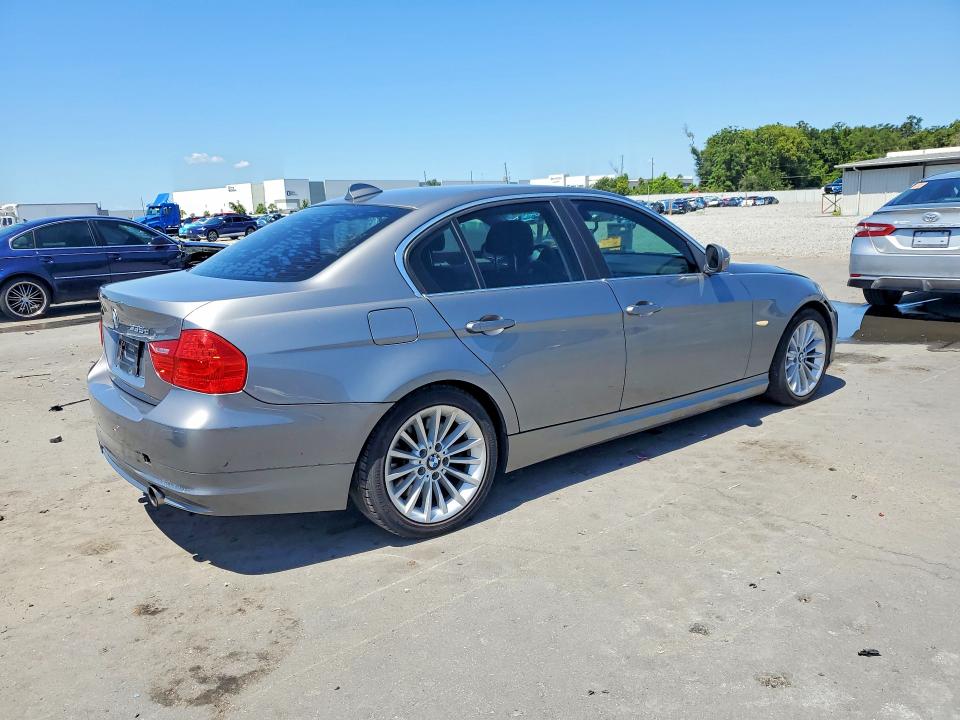 2011 BMW 3er VIN WBAPN7C51BA781847 COPART salvage auction — MINOR DENT/SCRATCHES, Tx - Certificate Of Title (P), sold $4,250 on 2026-07-06 (photo 3)