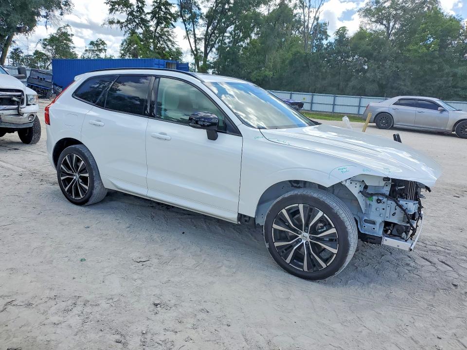 2024 Volvo Xc60 VIN YV4L12RL4R1913772 COPART salvage auction — FRONT END, FL - CERT OF TITLE SLVG REBUILDABLE, sold $2,500 on 2026-07-21 (photo 4)