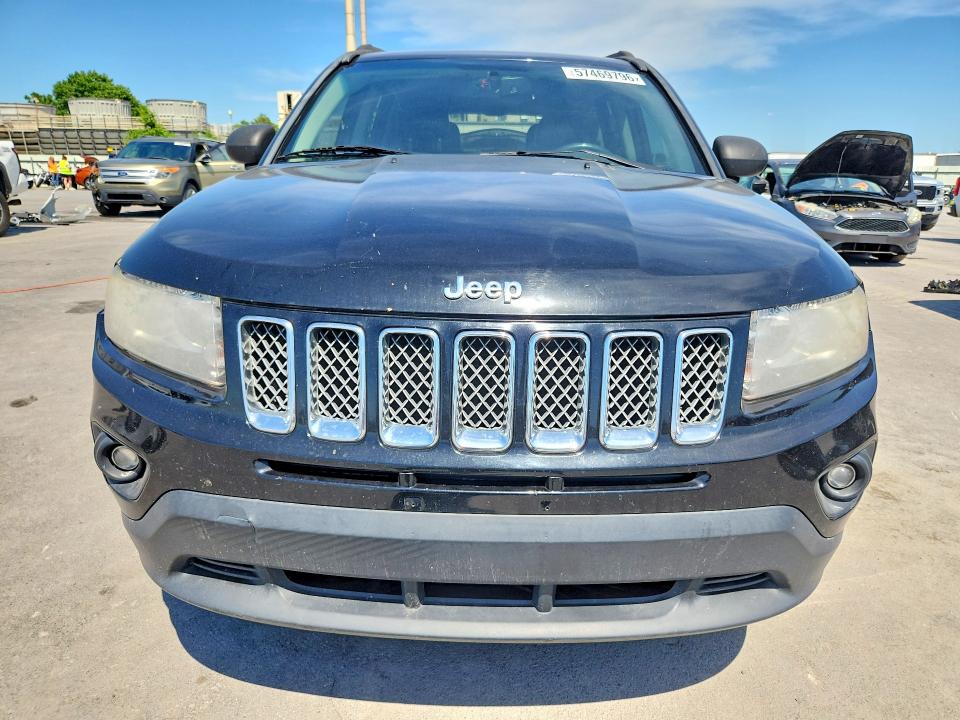 2016 Jeep Compass VIN 1C4NJCEA7GD665681 COPART salvage auction — MINOR DENT/SCRATCHES, Ok - Cert Of Title-Repossession, sold $775 on 2026-07-10 (photo 5)