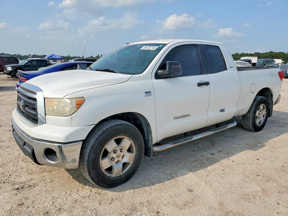 2011 Toyota Tundra VIN 5TFRM5F11BX028411 COPART salvage auction — NORMAL WEAR, Fl - Cert Of Title Slvg Rebuildable, sold $3,200 on 2026-07-24 (photo 1)