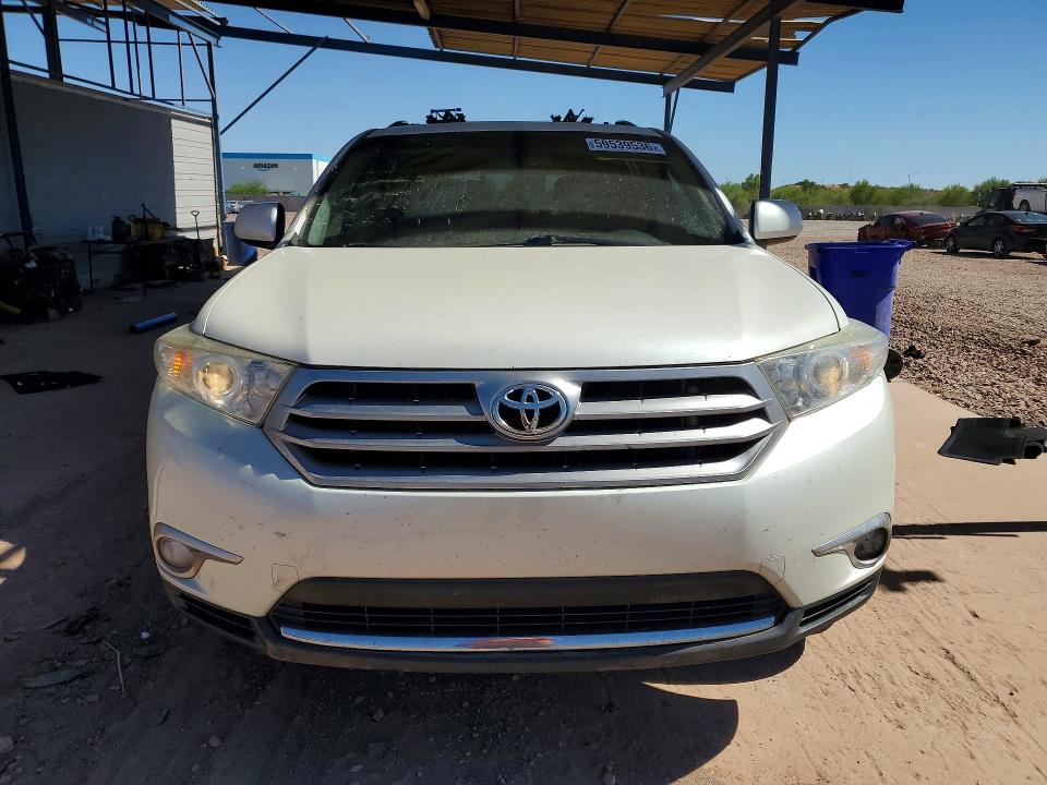 2013 Toyota Highlander VIN 5TDZK3EH9DS128855 COPART salvage auction — REAR END, Az - Cert Of Title - Salvage, sold $1,200 on 2026-07-28 (photo 5)