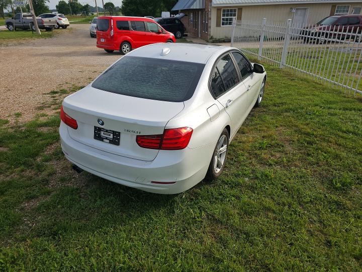 2012 BMW 3 series VIN WBA3A5C53CF347108 COPART salvage auction — MECHANICAL, Va - Certificate Of Title (P), sold $525 on 2026-07-06 (photo 4)