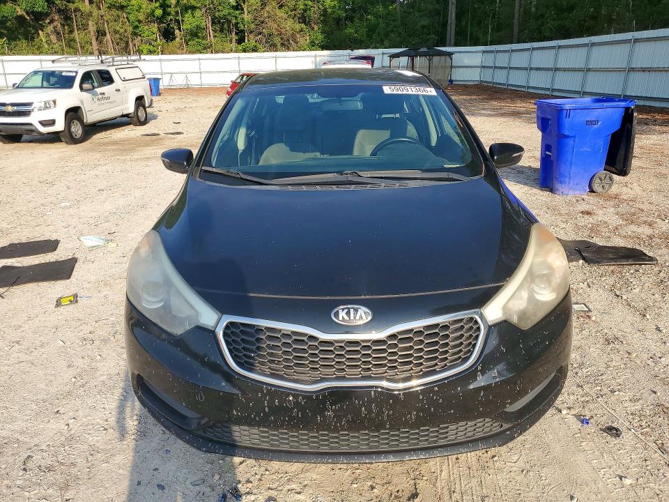 2014 Kia Forte VIN KNAFX4A62E5155172 COPART salvage auction — MINOR DENT/SCRATCHES, Nc - Dealer Only Clean Title, sold $725 on 2026-07-10 (photo 5)