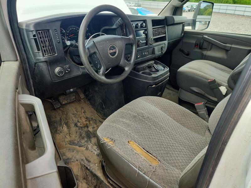 2019 Gmc Savana VIN 7GZ67UCG5KN005791 COPART salvage auction — NORMAL WEAR, Me - Certificate Of Title, sold $2,500 on 2026-07-29 (photo 8)
