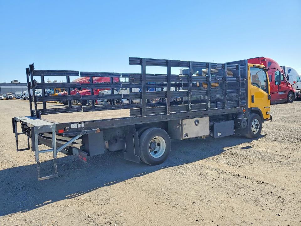 2022 Isuzu VIN JALC4W163N7013233 COPART salvage auction — FRONT END, Ca - Salvage Certificate, sold $80 on 2026-07-29 (photo 3)