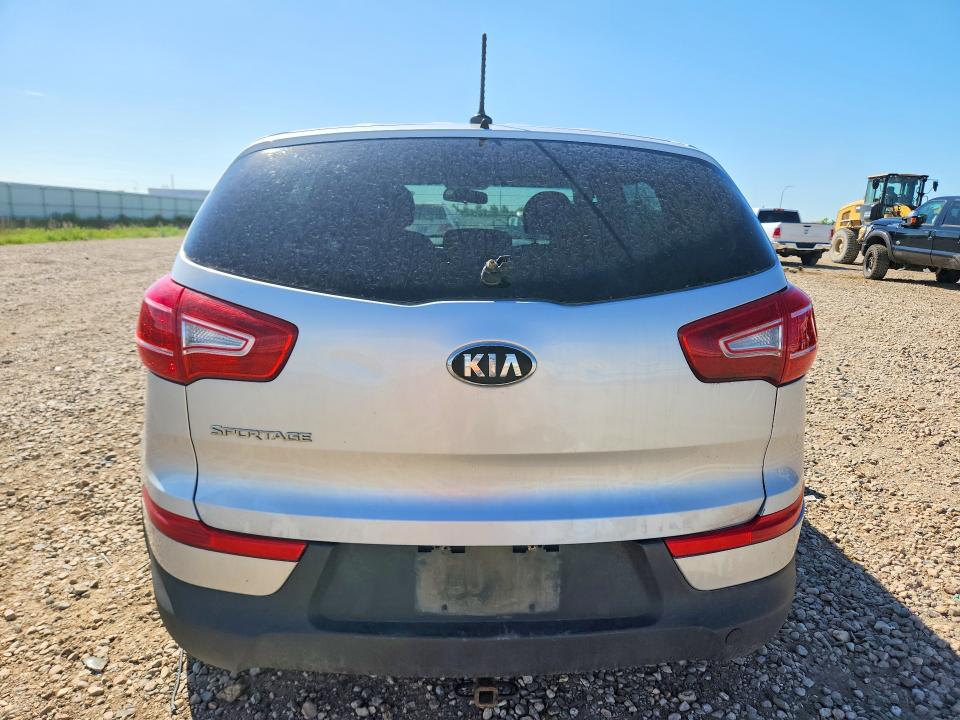 2013 Kia Sportage VIN KNDPBCA24D7350996 COPART salvage auction — SIDE, Mn - Cert Of Title-Prior Salvage, sold $1,650 on 2026-07-13 (photo 6)