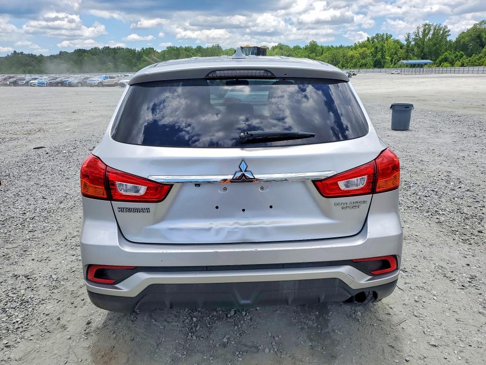 2018 Mitsubishi VIN JA4AP3AU0JU002919 COPART salvage auction — FRONT END, Nc - Certificate Of Title, sold $1,700 on 2026-07-06 (photo 6)