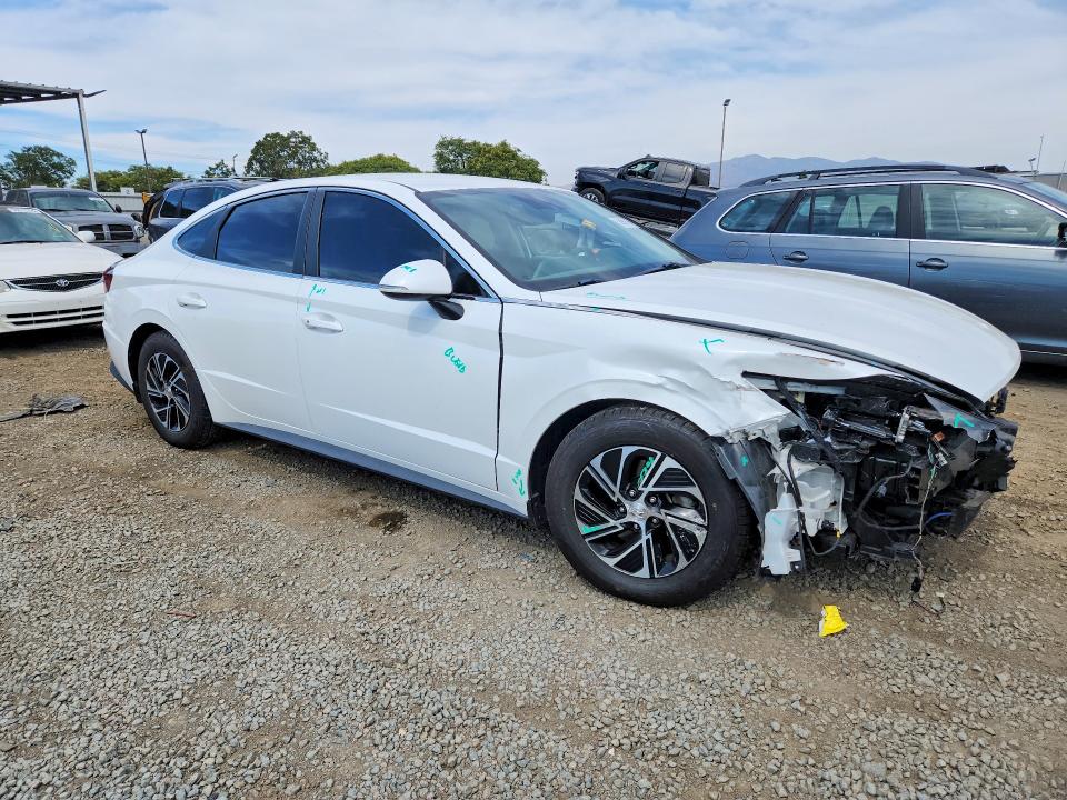 2020 Hyundai Sonata hybrid VIN KMHL24JJ5LA009664 COPART salvage auction — FRONT END, Ca - Salvage Certificate, sold $125 on 2026-07-28 (photo 4)