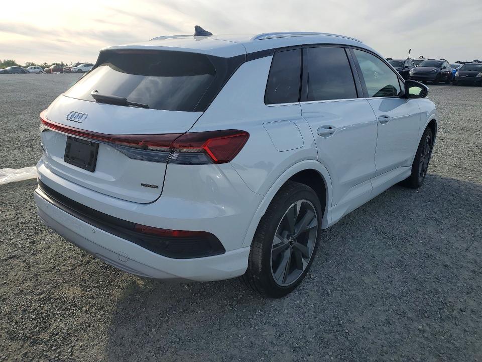 2022 Audi Q4 e-tron VIN WA1J2BFZ2NP042288 COPART salvage auction — UNDERCARRIAGE, Ca - Salvage Certificate, sold $7,800 on 2026-07-28 (photo 3)