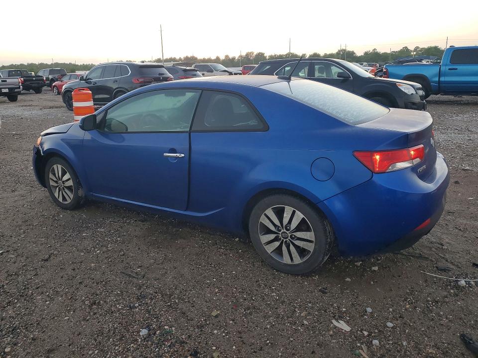 2013 Kia Forte VIN KNAFU6A24D5670660 COPART salvage auction — FRONT END, Tx - Salvage Vehicle Title, sold $875 on 2026-07-09 (photo 2)