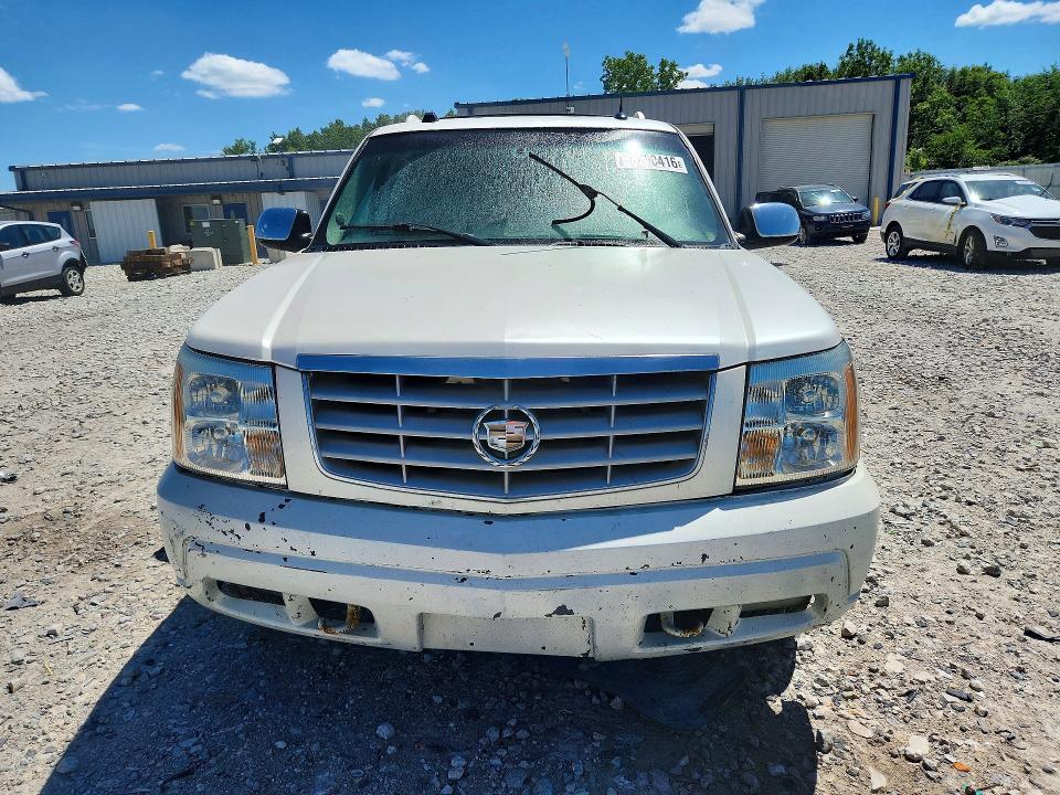 2004 Cadillac Escalade VIN 3GYFK66N14G288293 COPART salvage auction — REAR END, Mi - Certificate Of Title, sold $175 on 2026-07-23 (photo 5)