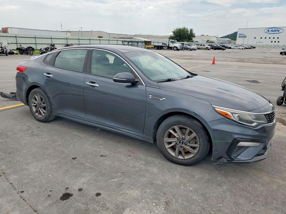 2020 Kia Optima VIN 5XXGT4L31LG388734 COPART salvage auction — VANDALISM, Ok - Cert Of Title-Salvage, sold $925 on 2026-07-15 (photo 4)