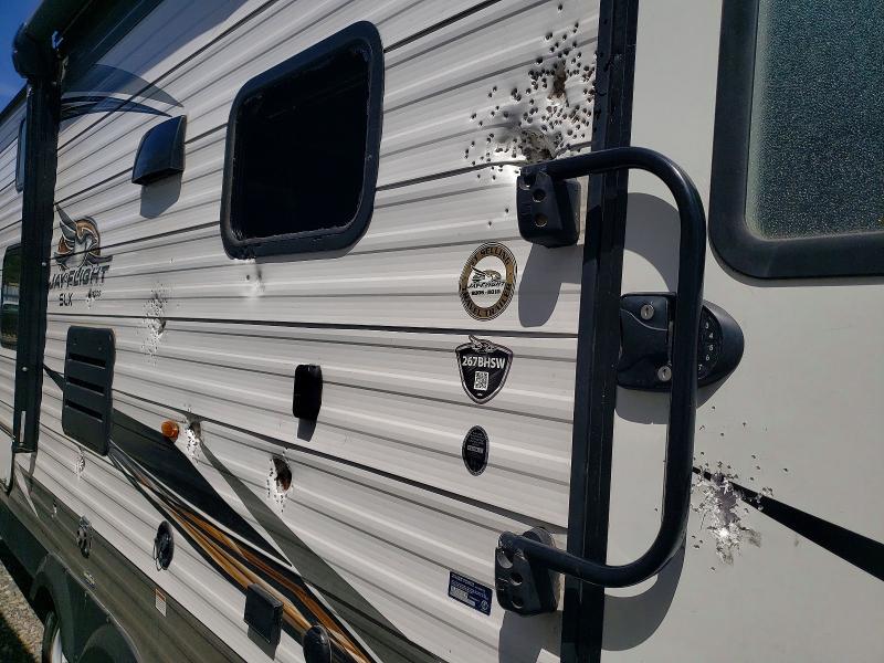 2020 Jaco jay flight VIN 1UJBJ0BP8L75W0098 COPART salvage auction — VANDALISM, WA - BILL OF SALE, sold $1,250 on 2026-07-23 (photo 9)