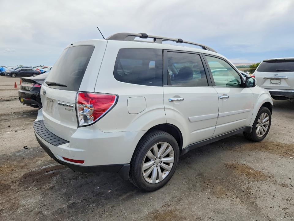 2011 Subaru Forester VIN JF2SHADC6BH773220 COPART salvage auction — FRONT END, Nm - Cert Of Title-Salvage, sold $3,400 on 2026-07-13 (photo 3)