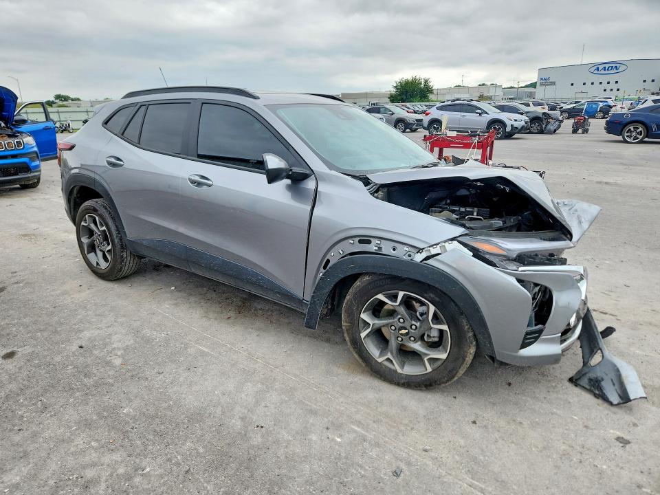 2025 Chevrolet VIN KL77LHEP0SC140512 COPART salvage auction — FRONT END, Ok - Cert Of Title-Salvage, sold $1,900 on 2026-07-29 (photo 4)