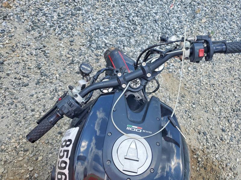 2012 Ducati Monster VIN ZDM1RARR0CB062156 COPART salvage auction — FRONT END, Sc - Cert Of Title-Salvage, sold $525 on 2026-07-29 (photo 7)