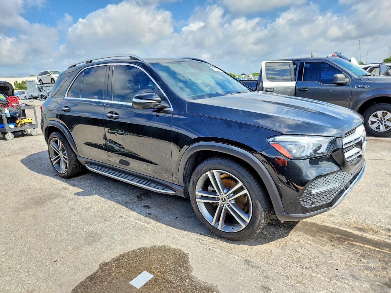 2021 Mercedes-Benz GLE-Class VIN 4JGFB4JE6MA442119 COPART salvage auction — Minor Dent/Scratches, TX - CERTIFICATE OF TITLE (P), sold $12,300 on 2026-07-03 (photo 4)