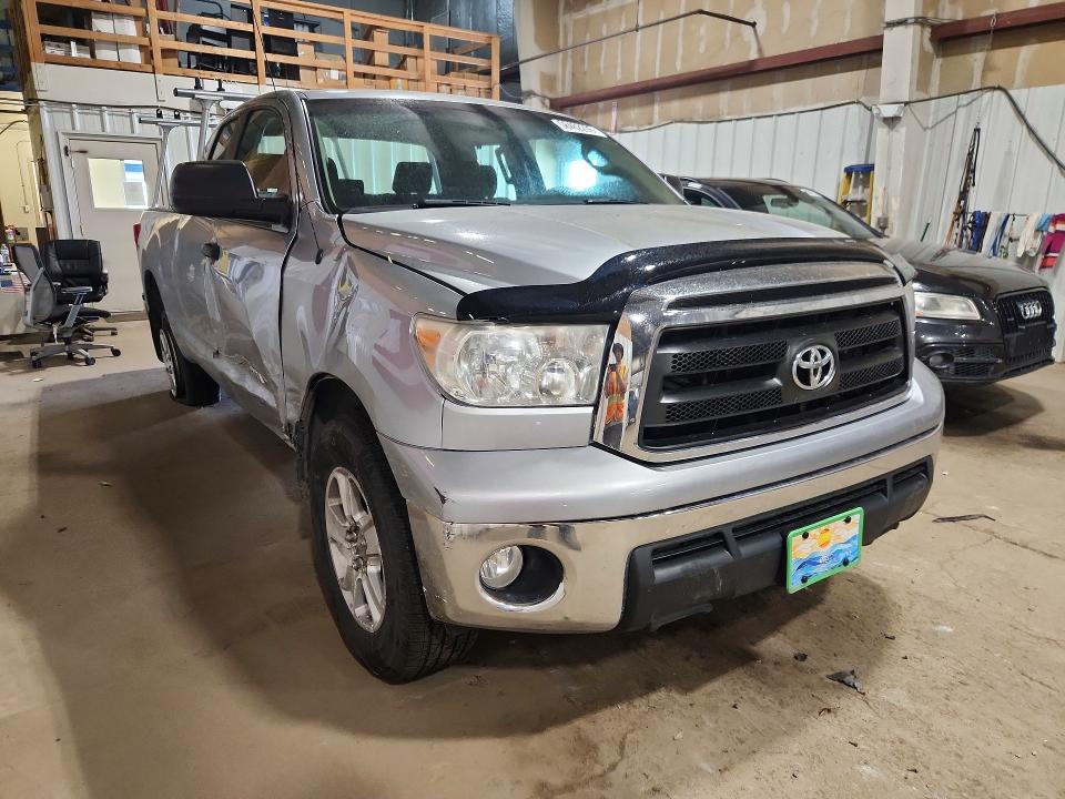 2010 Toyota Tundra VIN 5TFUM5F11AX015702 COPART salvage auction — SIDE, AK - BILL OF SALE- SALVAGE, sold $30 on 2026-07-21 (photo 4)