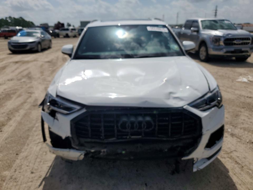 2024 Audi Q3 VIN WA1AUCF32R1085274 COPART salvage auction — FRONT END, La - Cert Of Title-Salvage, sold $13,900 on 2026-07-28 (photo 5)