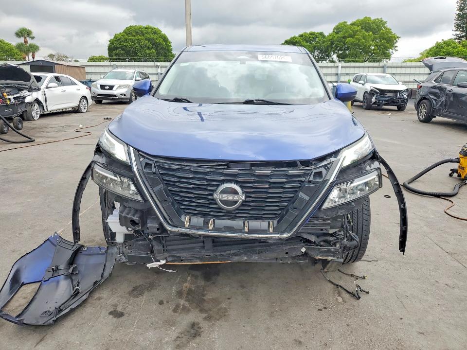 2023 Nissan VIN JN8BT3BA6PW000961 COPART salvage auction — FRONT END, Fl - Cert Of Title Slvg Rebuildable, sold $525 on 2026-07-27 (photo 5)