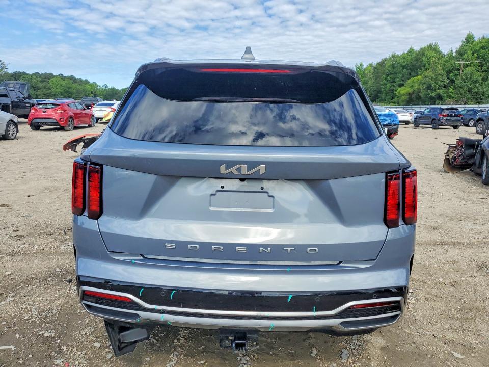 2022 Kia Sorento VIN 5XYRL4LC2NG157185 COPART salvage auction — REAR END, Va - Cert Of Title - Salvage, sold $3,550 on 2026-07-21 (photo 6)