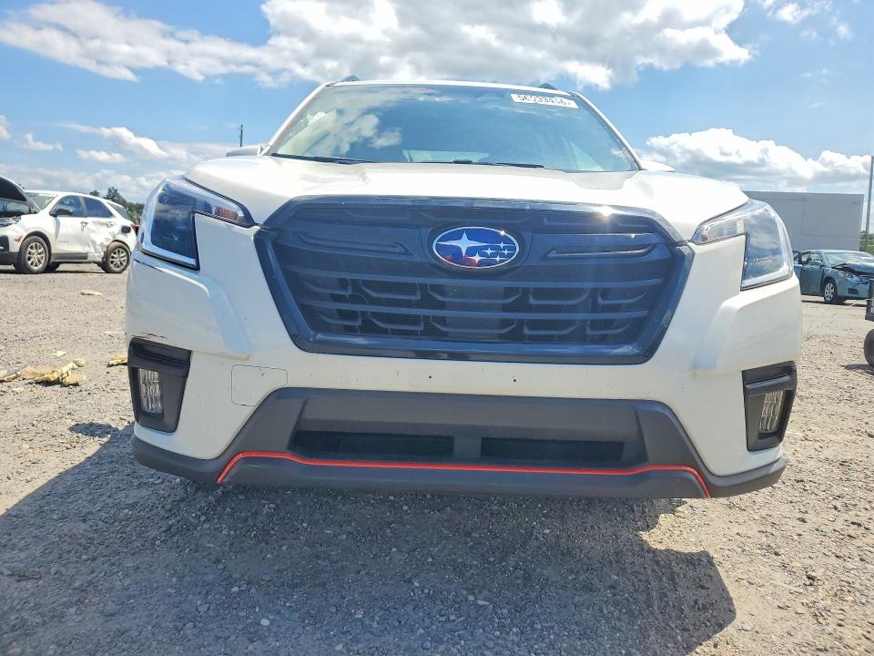 2022 Subaru Forester VIN JF2SKAJCXNH449052 COPART salvage auction — UNDERCARRIAGE, Va - Cert Of Title - Salvage, sold $7,900 on 2026-07-29 (photo 5)