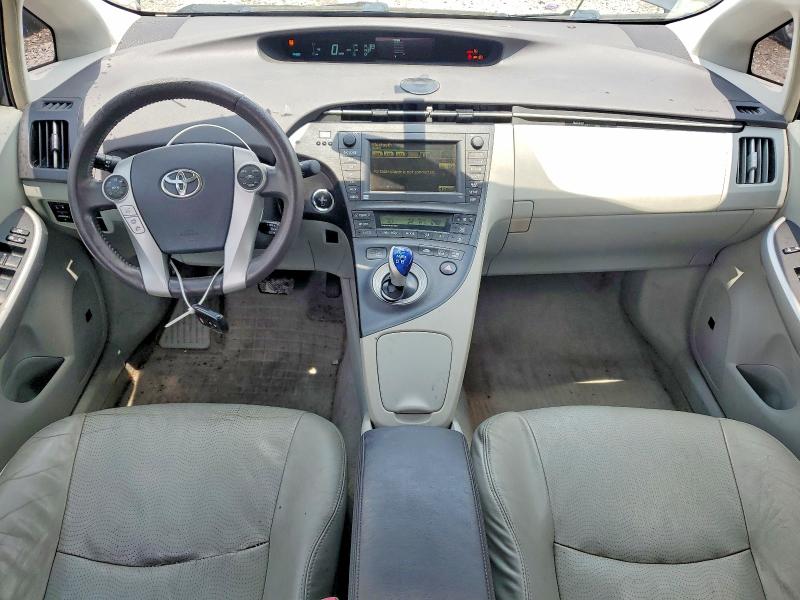 2010 Toyota Prius v VIN JTDKN3DUXA0231126 COPART salvage auction — WATER/FLOOD, Tn - Salvage Cert-Water Damage, sold $2,150 on 2026-07-07 (photo 8)