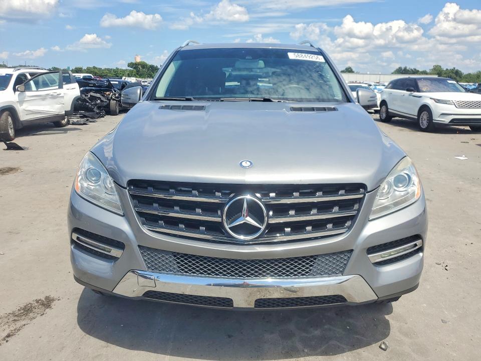 2015 Mercedes-benz VIN 4JGDA5HB1FA517842 COPART salvage auction — MINOR DENT/SCRATCHES, FL - CERTIFICATE OF TITLE, sold $6,500 on 2026-08-01 (photo 5)