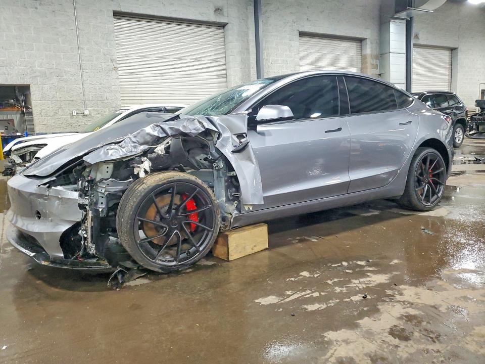 2025 Tesla Model 3 VIN 5YJ3E1ET4SF073478 COPART salvage auction — FRONT END, Mn - Cert Of Title-Salvage, sold $250 on 2026-09-08 (photo 1)