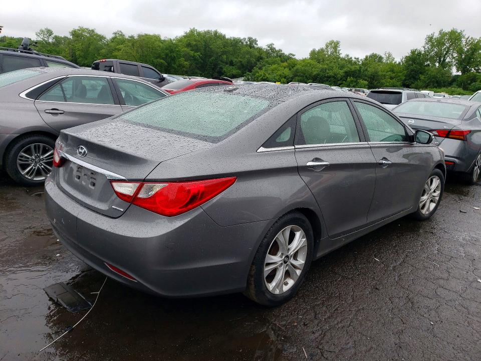 2013 Hyundai VIN 5NPEC4AC0DH615363 COPART salvage auction — MECHANICAL, Mt - Certificate Of Title, sold $600 on 2026-07-17 (photo 3)