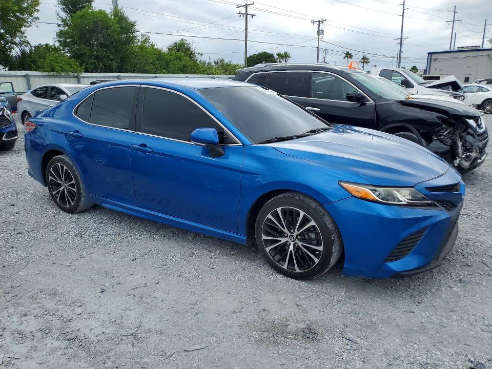 2018 Toyota Camry VIN 4T1B11HK2JU080277 COPART salvage auction — SIDE, Fl - Certificate Of Title, sold $8,000 on 2026-07-09 (photo 4)