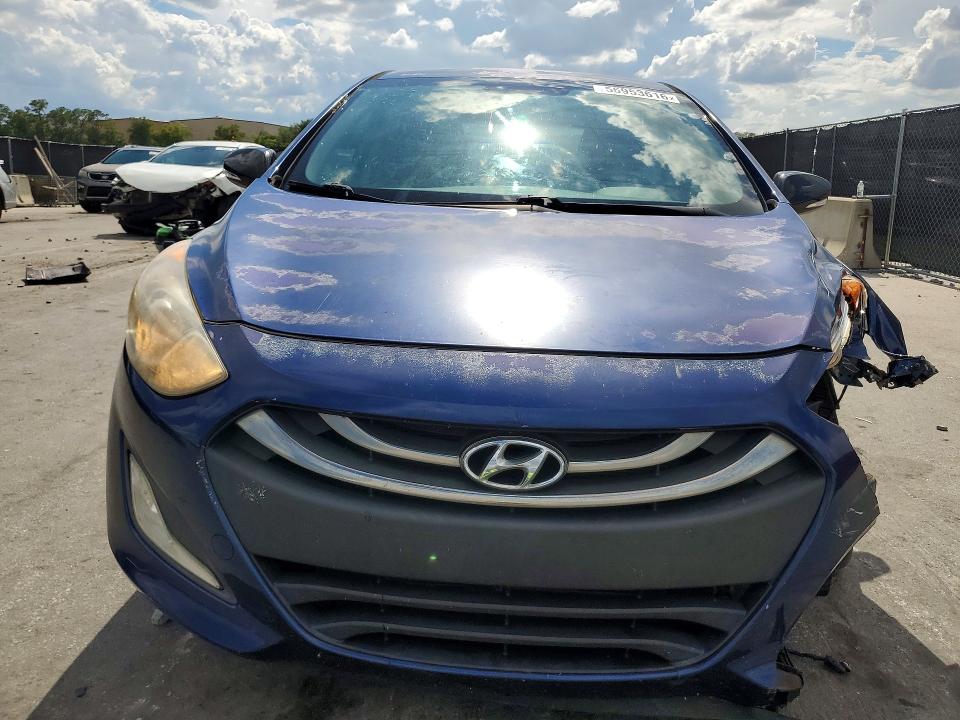 2013 Hyundai Elantra VIN KMHD35LE0DU108805 COPART salvage auction — FRONT END, Fl - Cert Of Title Slvg Rebuildable, sold $725 on 2026-07-09 (photo 5)