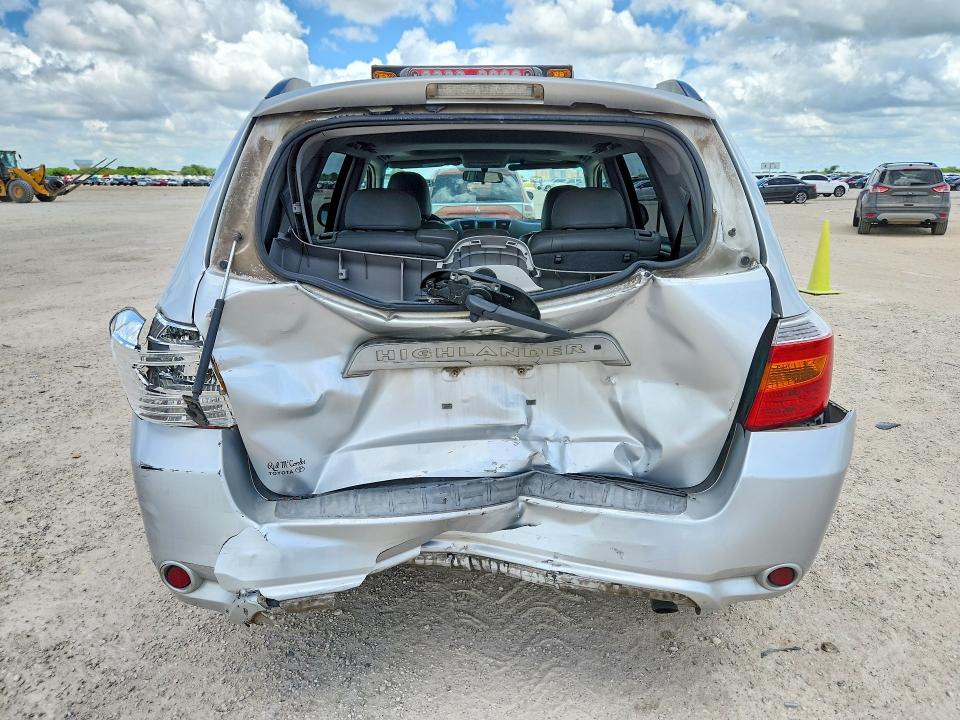 2010 Toyota Highlander VIN 5TDKK3EH1AS015821 COPART salvage auction — REAR END, Tx - Salvage Vehicle Title, sold $2,200 on 2026-07-02 (photo 6)