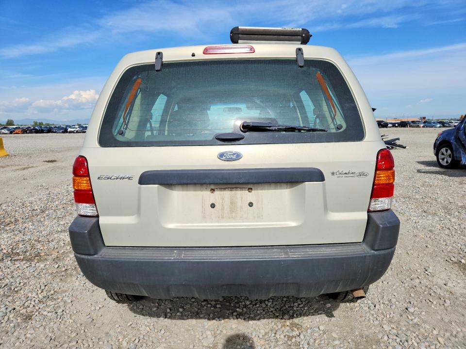 2003 Ford Escape VIN 1FMYU92143KD92292 COPART salvage auction — MECHANICAL, CO - DIS/DLR/EXP ONLY CLEAN TITLE, sold $375 on 2026-07-09 (photo 6)