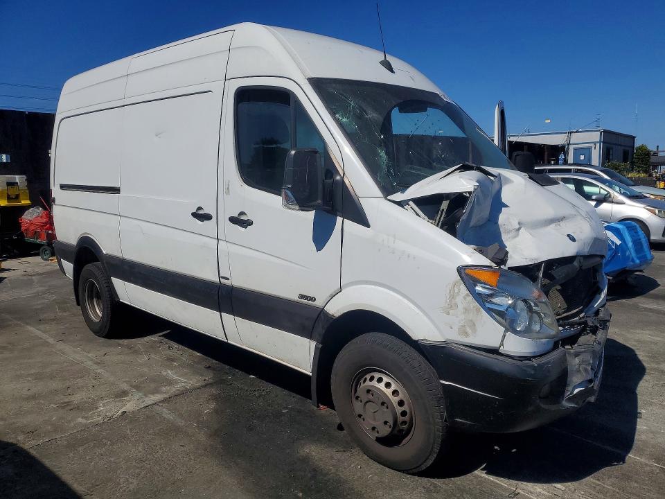 2013 Mercedes-benz VIN WD3PF0CC1D5725970 COPART salvage auction — FRONT END, Ca - Salvage Certificate, sold $1,300 on 2026-07-29 (photo 4)